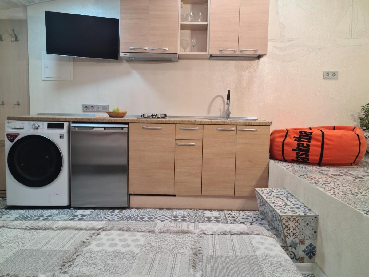 Inkaras Aparthotel Паланга Экстерьер фото